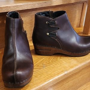 Women's Dansko Low Cut Boots, Size 37